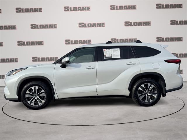 toyota highlander 2022 5TDGZRBH6NS190046 image toyota highlander 2022 5TDGZRBH6NS190046 image
