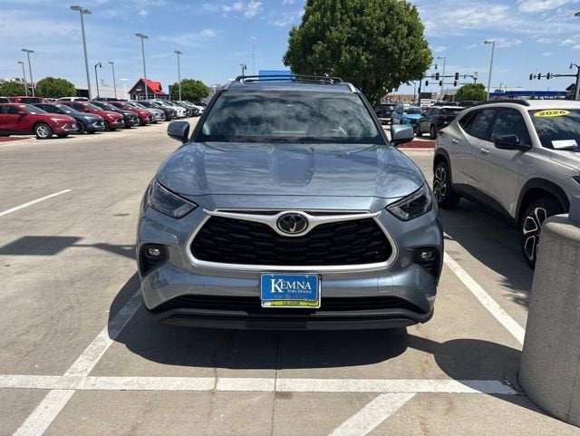 toyota highlander 2022 5TDGZRBH7NS241036 image toyota highlander 2022 5TDGZRBH7NS241036 image