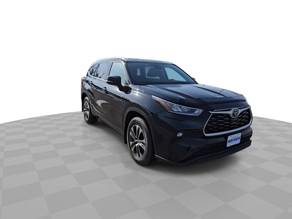 toyota highlander 2022 5TDGZRBHXNS211402 image toyota highlander 2022 5TDGZRBHXNS211402 image