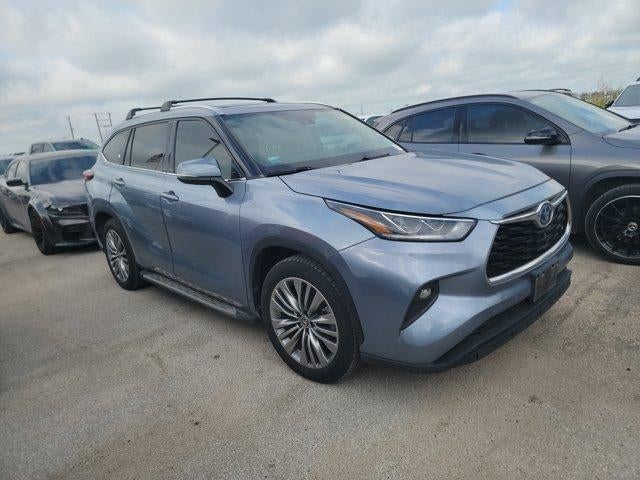 toyota highlander 2022 5TDFARAH6NS013694 image toyota highlander 2022 5TDFARAH6NS013694 image