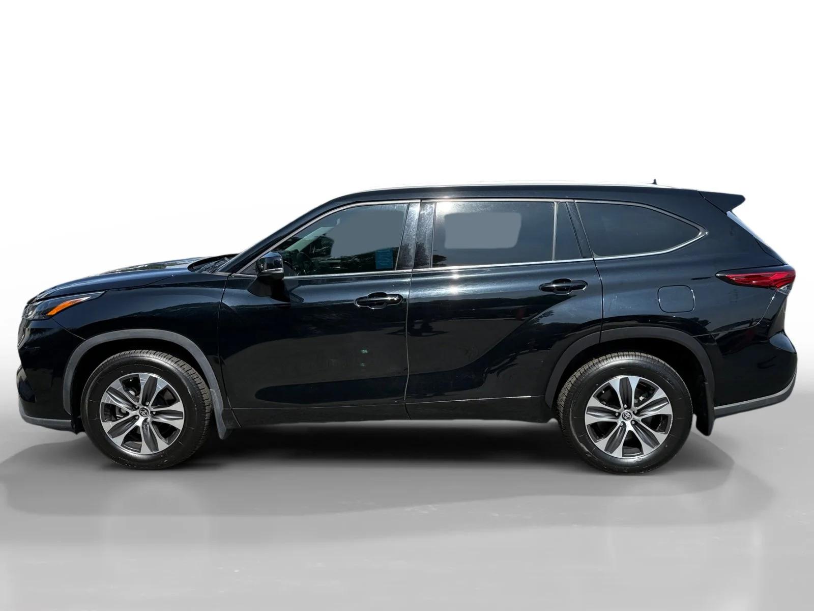 toyota highlander 2022 5TDGZRBH0NS565526 image toyota highlander 2022 5TDGZRBH0NS565526 image