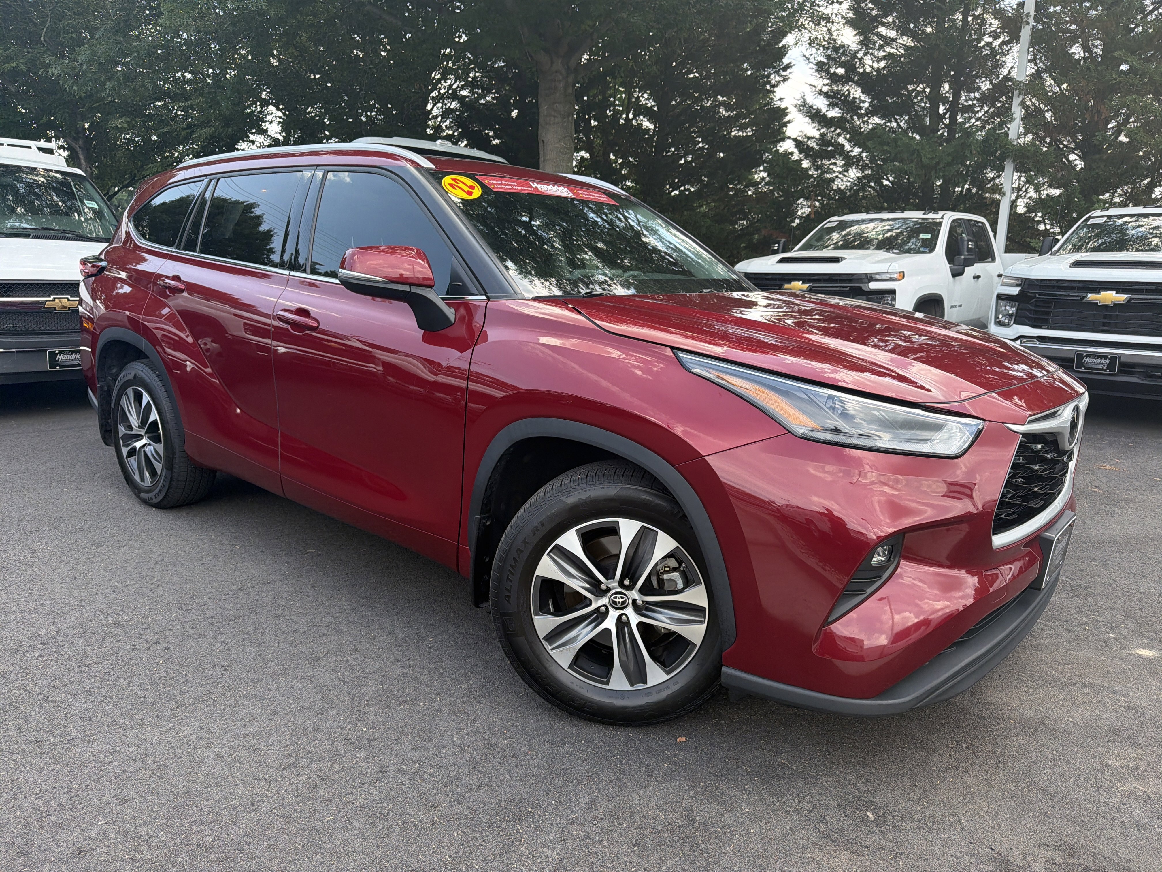 toyota highlander 2022 5TDGZRBH6NS219366 image toyota highlander 2022 5TDGZRBH6NS219366 image