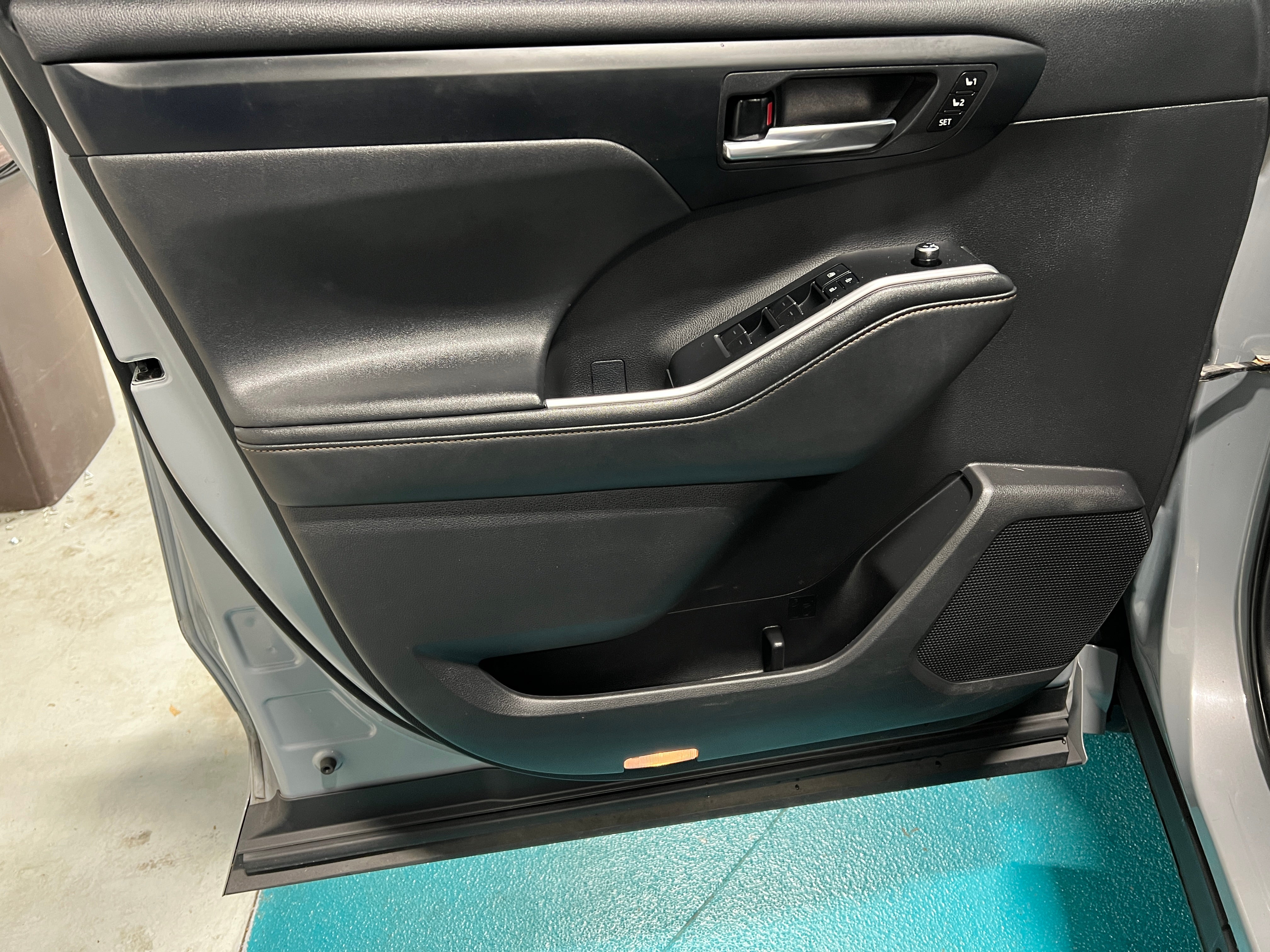 toyota highlander 2022 5TDABRCHXNS538892 image toyota highlander 2022 5TDABRCHXNS538892 image