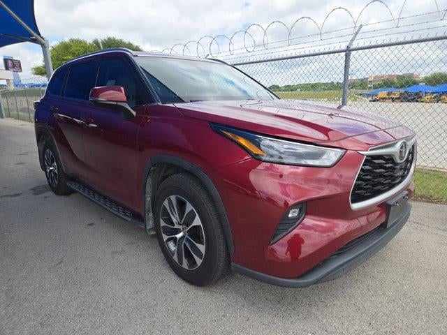 toyota highlander 2022 5TDGZRBH6NS235101 image toyota highlander 2022 5TDGZRBH6NS235101 image