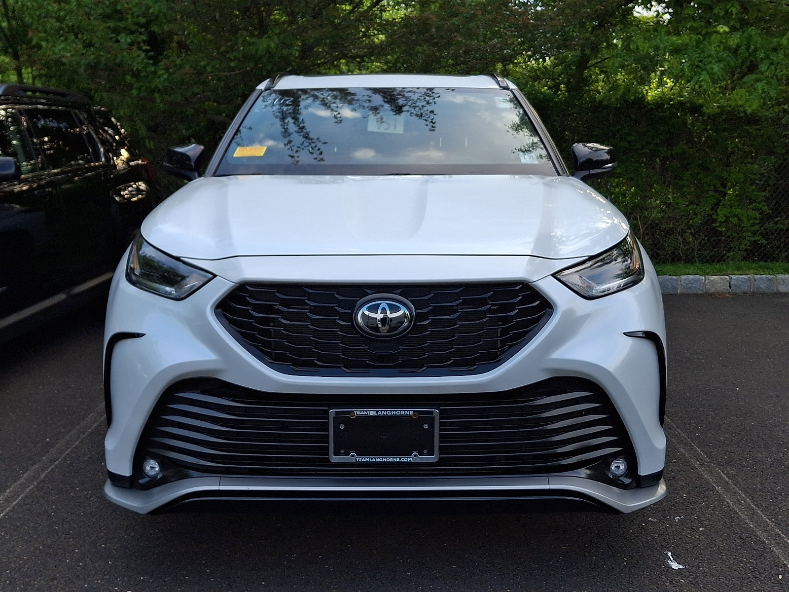 toyota highlander 2022 5TDJZRBH2NS187697 image toyota highlander 2022 5TDJZRBH2NS187697 image