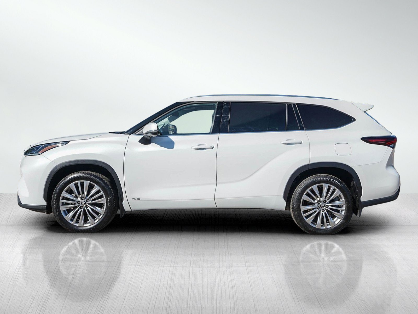 toyota highlander 2025 5TDEBRCH7SS685779 image toyota highlander 2025 5TDEBRCH7SS685779 image