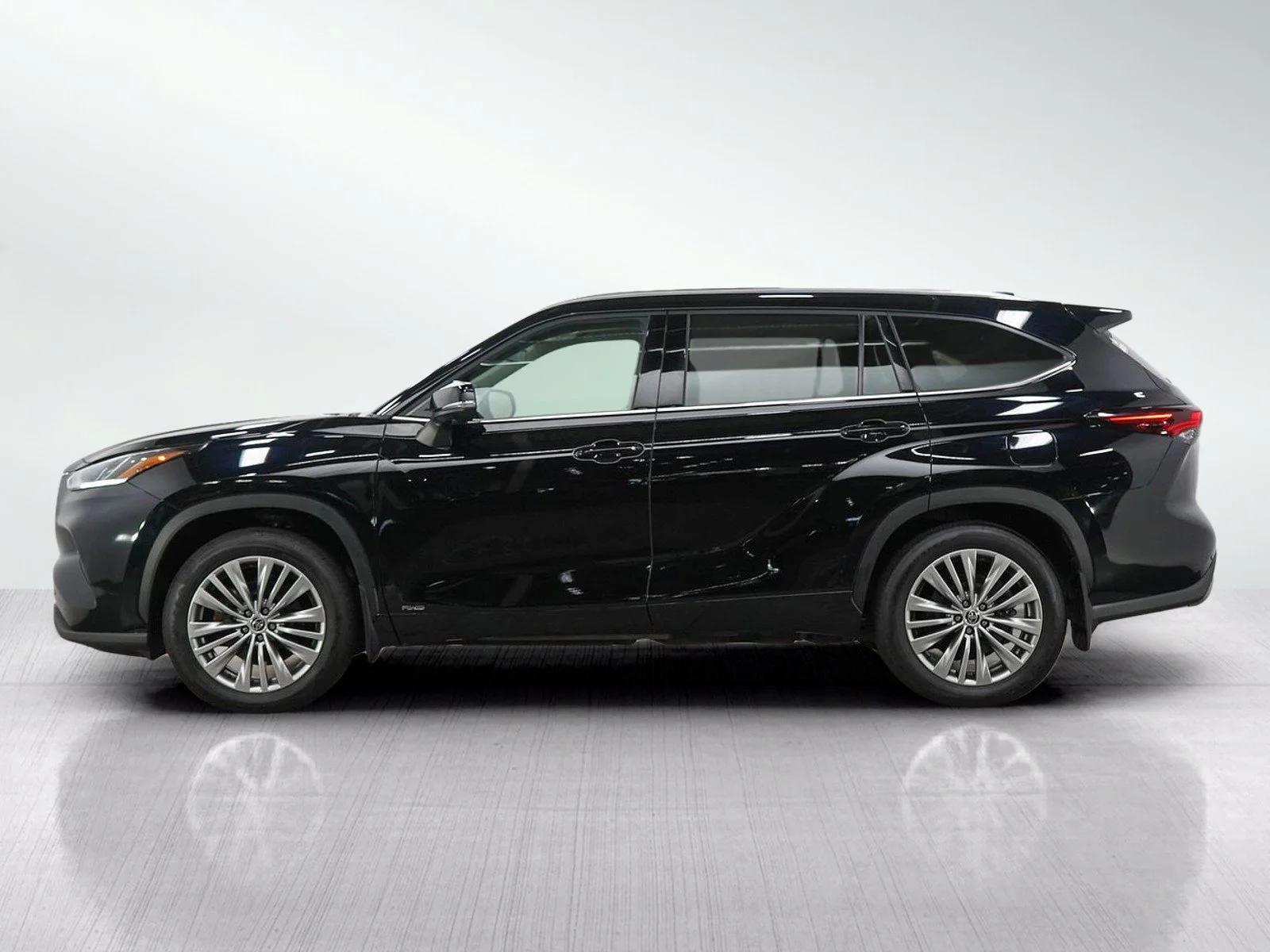 toyota highlander 2025 5TDEBRCH3SS679669 image toyota highlander 2025 5TDEBRCH3SS679669 image