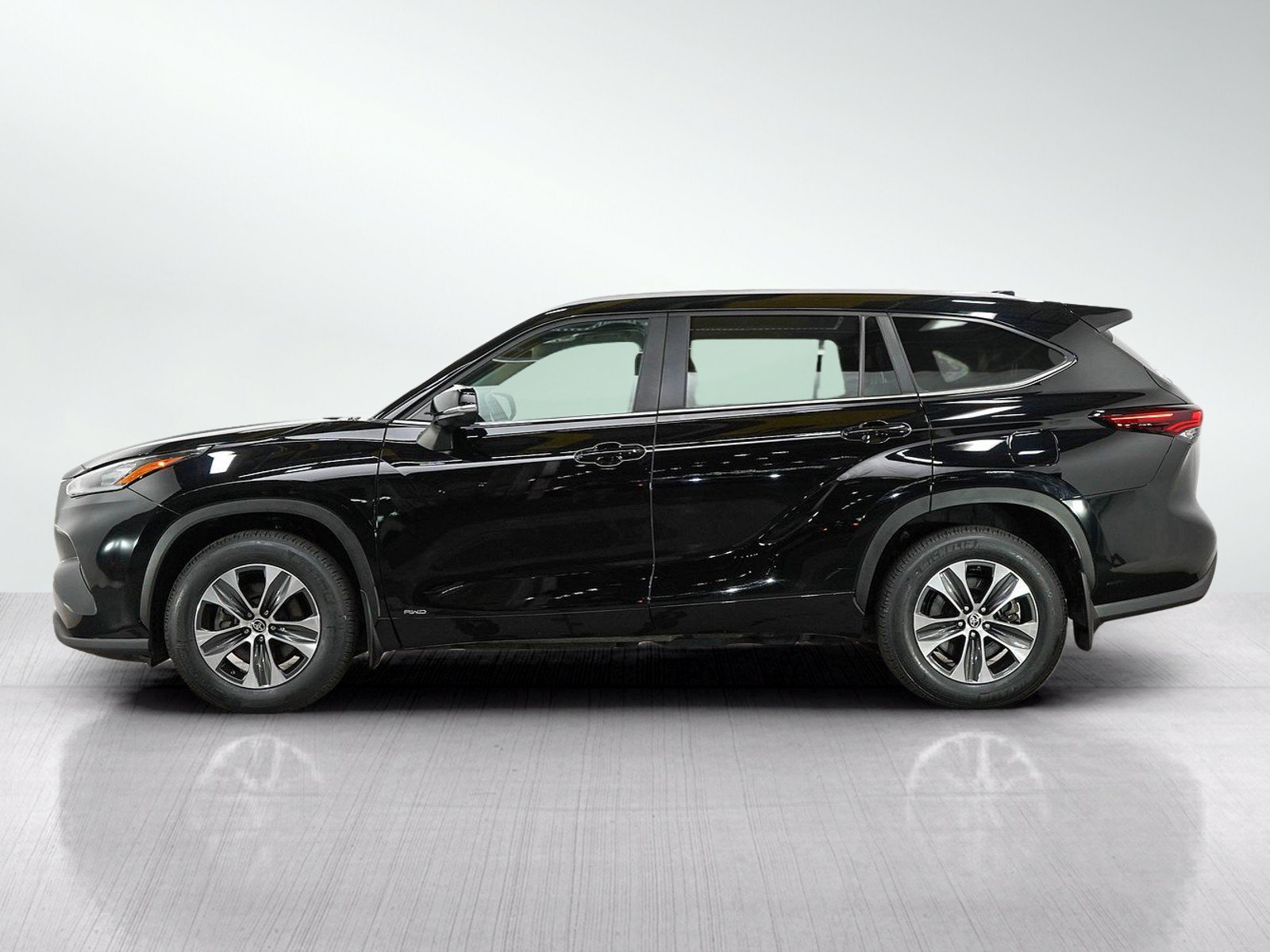 toyota highlander 2025 5TDKBRCH0SS650553 image toyota highlander 2025 5TDKBRCH0SS650553 image