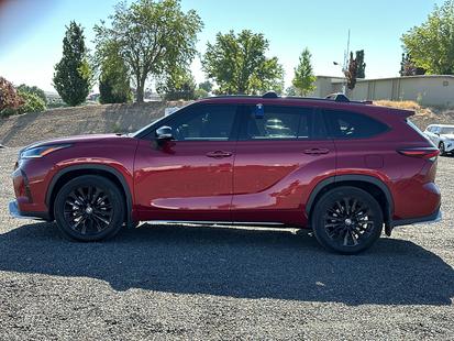 toyota highlander 2025 5TDKDRBH9SS583902 image toyota highlander 2025 5TDKDRBH9SS583902 image