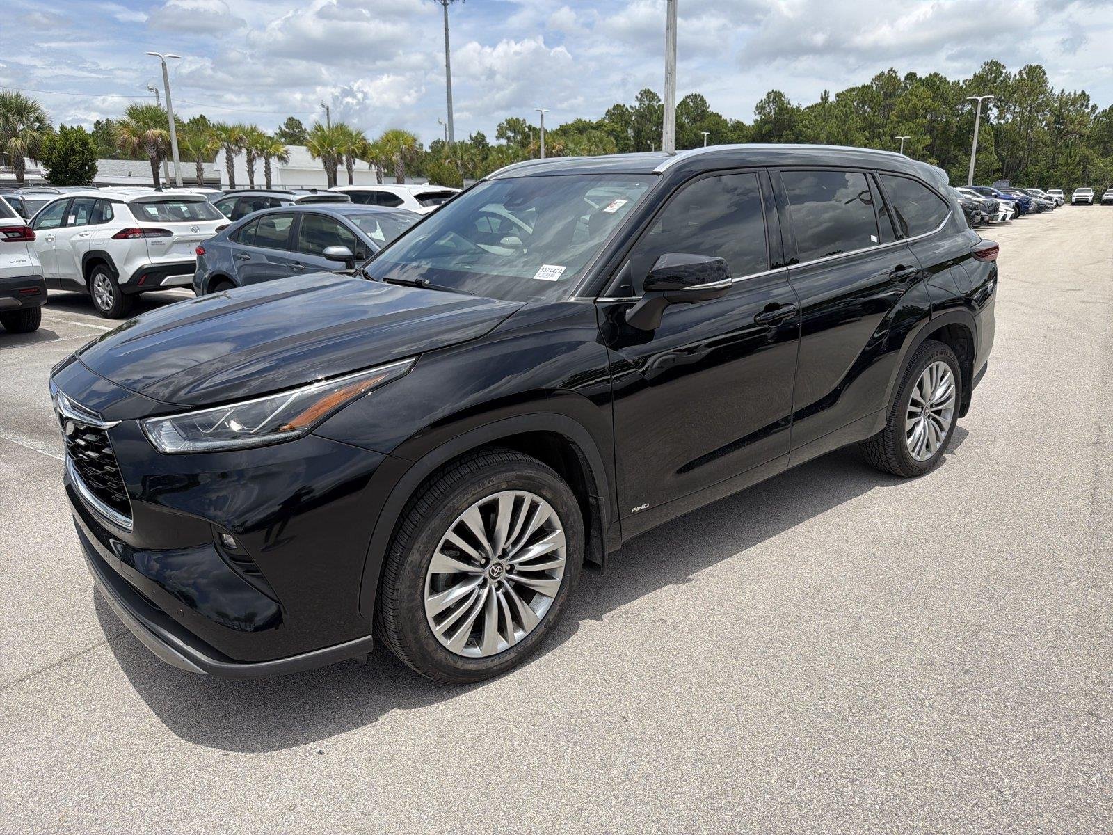 toyota highlander 2025 5TDEBRCH3SS658191 image toyota highlander 2025 5TDEBRCH3SS658191 image