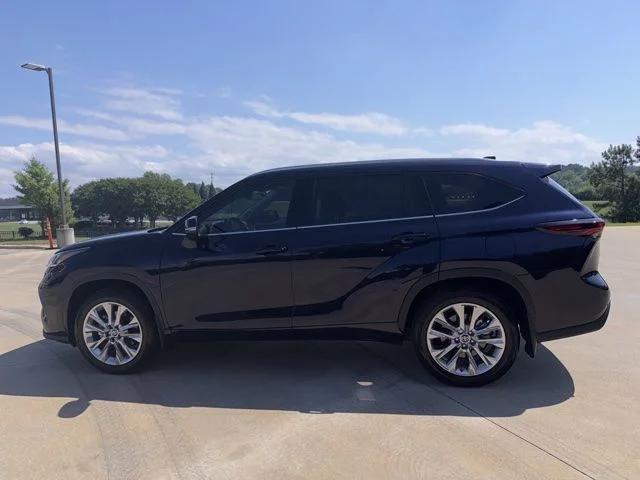 toyota highlander 2025 5TDKDRAHXSS558296 image toyota highlander 2025 5TDKDRAHXSS558296 image