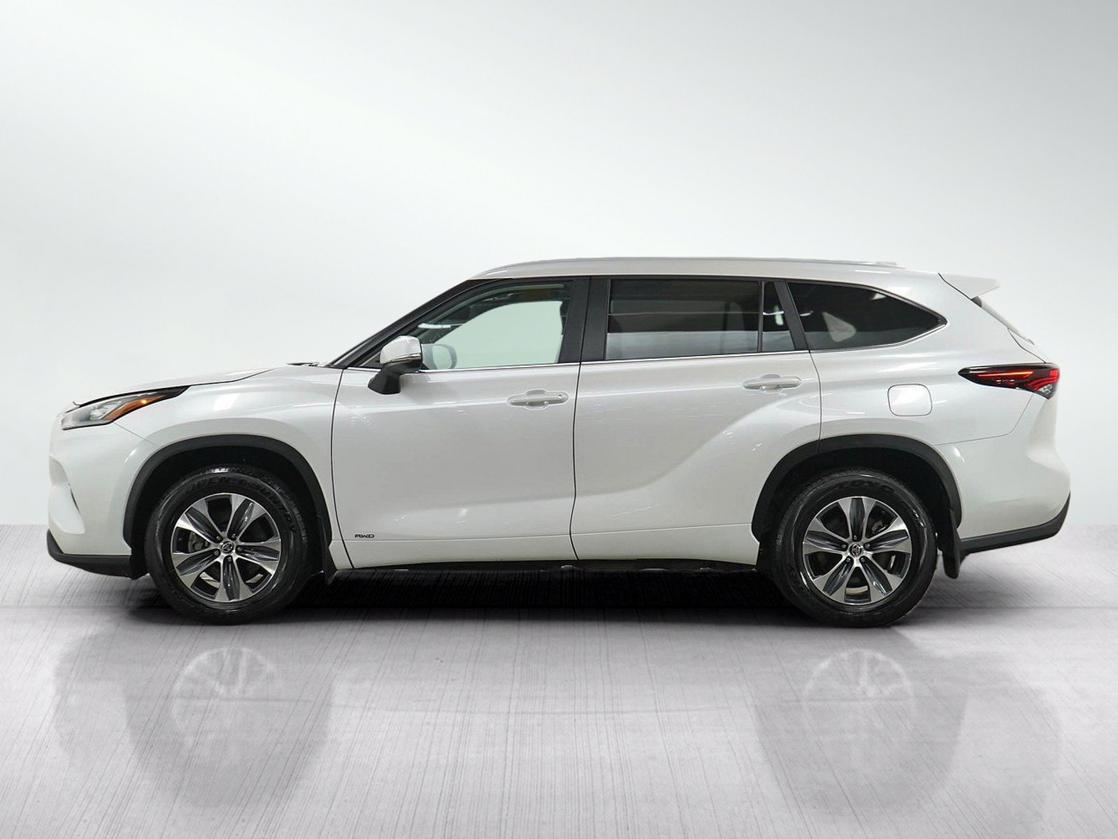toyota highlander 2025 5TDKBRCH1SS669581 image toyota highlander 2025 5TDKBRCH1SS669581 image