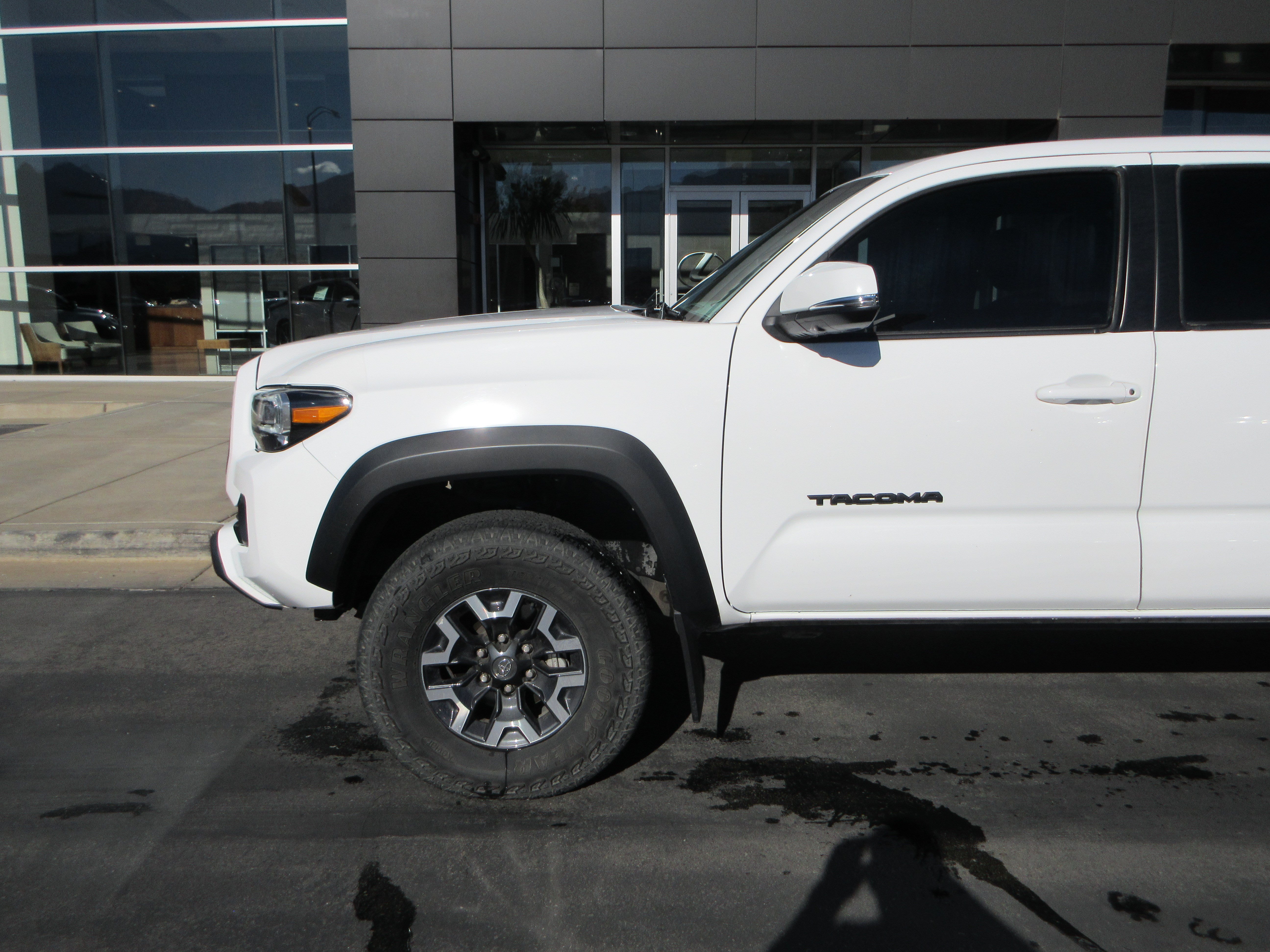 toyota tacoma 2023 3TMCZ5AN4PM630881 image toyota tacoma 2023 3TMCZ5AN4PM630881 image