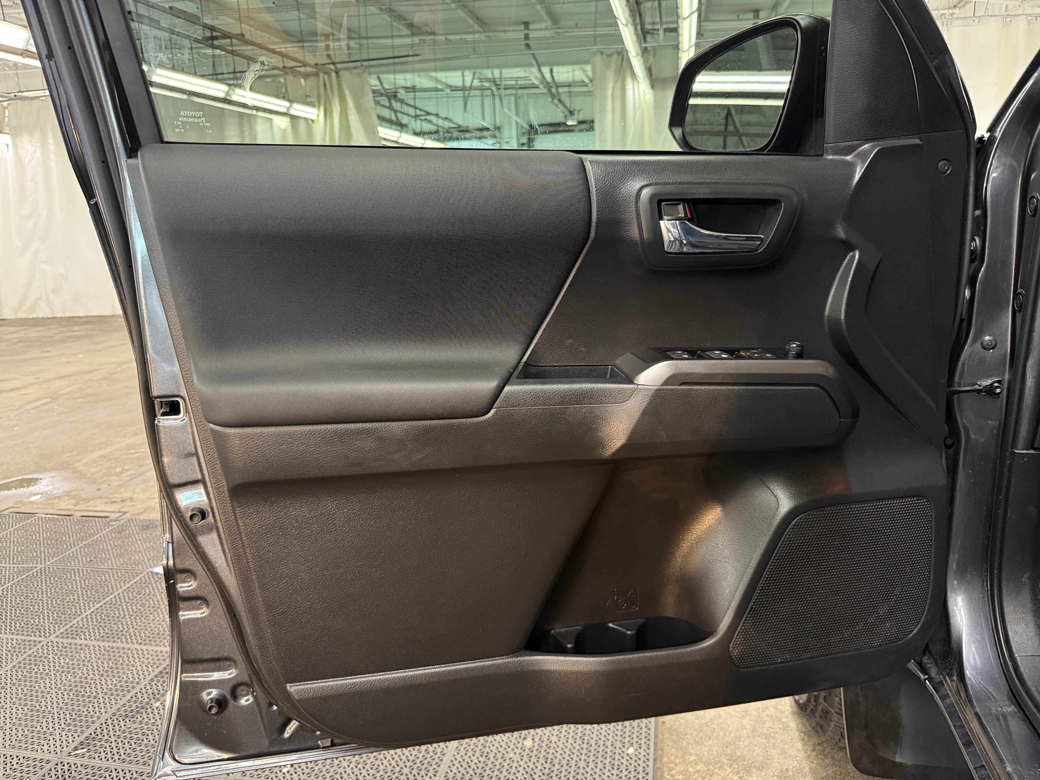 toyota tacoma 2023 3TMCZ5AN2PM556733 image toyota tacoma 2023 3TMCZ5AN2PM556733 image
