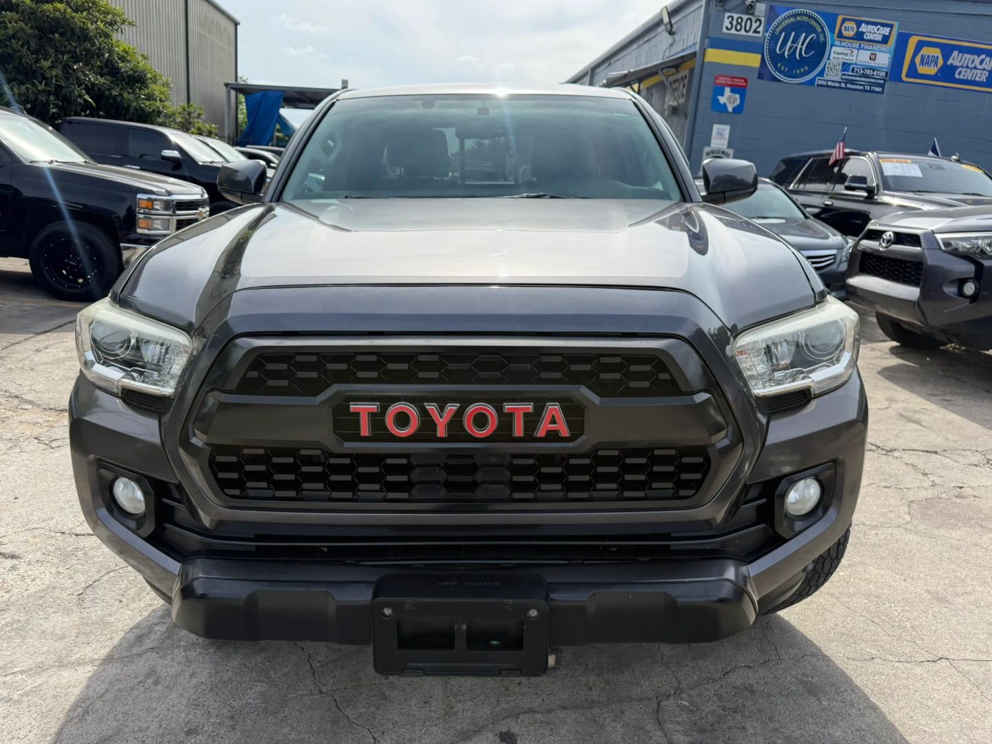 toyota tacoma 2016 5TFRZ5CN8GX013680 image toyota tacoma 2016 5TFRZ5CN8GX013680 image