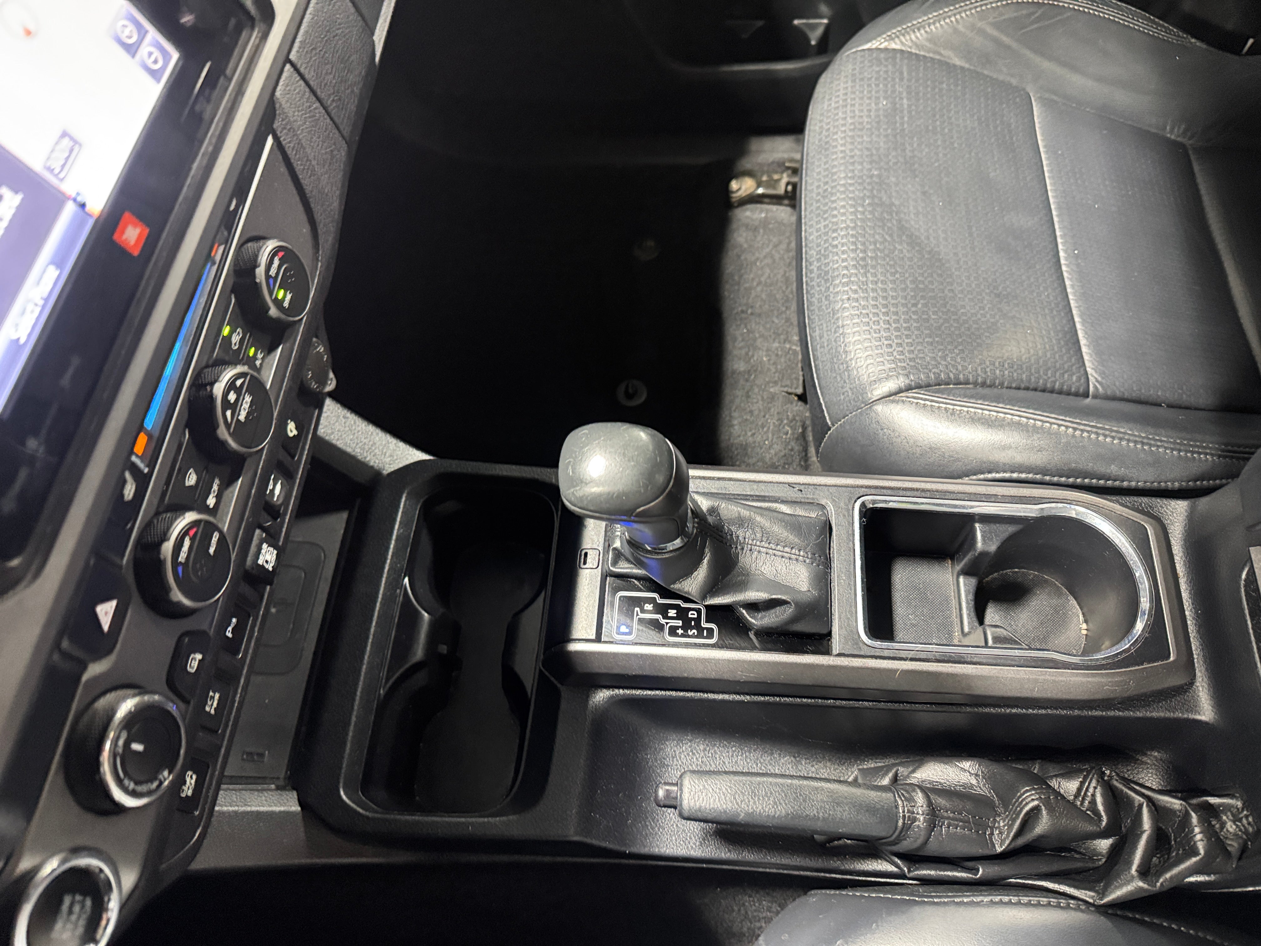 toyota tacoma 2019 3TMCZ5AN0KM271005 image toyota tacoma 2019 3TMCZ5AN0KM271005 image