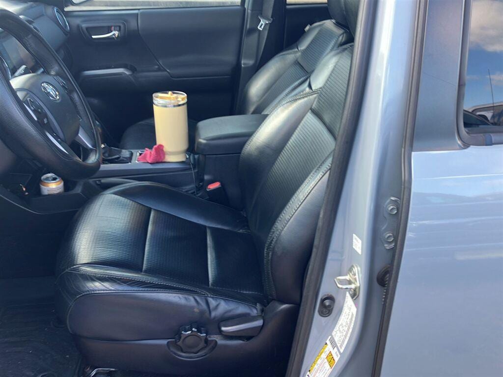 toyota tacoma 2019 3TMCZ5AN7KM274452 image toyota tacoma 2019 3TMCZ5AN7KM274452 image