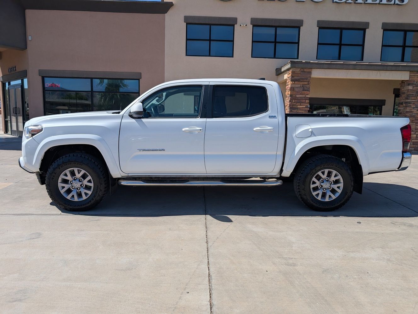toyota tacoma 2019 3TMCZ5AN6KM191353 image toyota tacoma 2019 3TMCZ5AN6KM191353 image