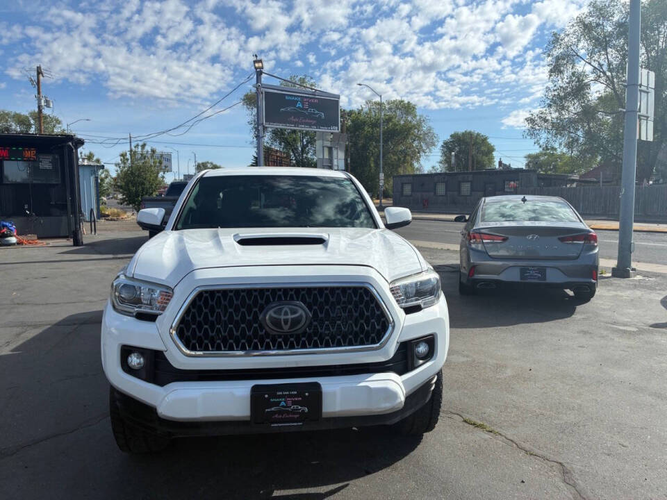 toyota tacoma 2019 3TMCZ5AN2KM271555 image toyota tacoma 2019 3TMCZ5AN2KM271555 image