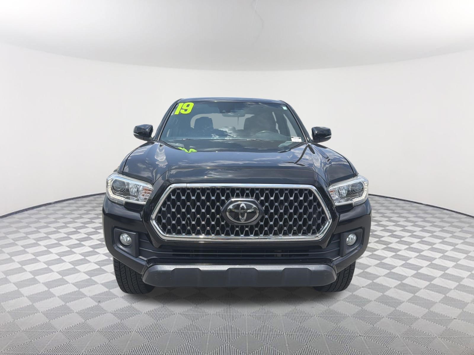 toyota tacoma 2019 3TMCZ5AN9KM207884 image toyota tacoma 2019 3TMCZ5AN9KM207884 image