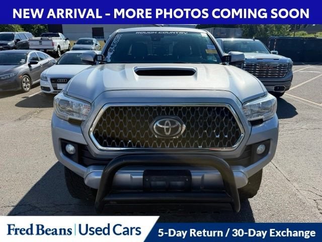 toyota tacoma 2019 3TMCZ5AN2KM230729 image toyota tacoma 2019 3TMCZ5AN2KM230729 image