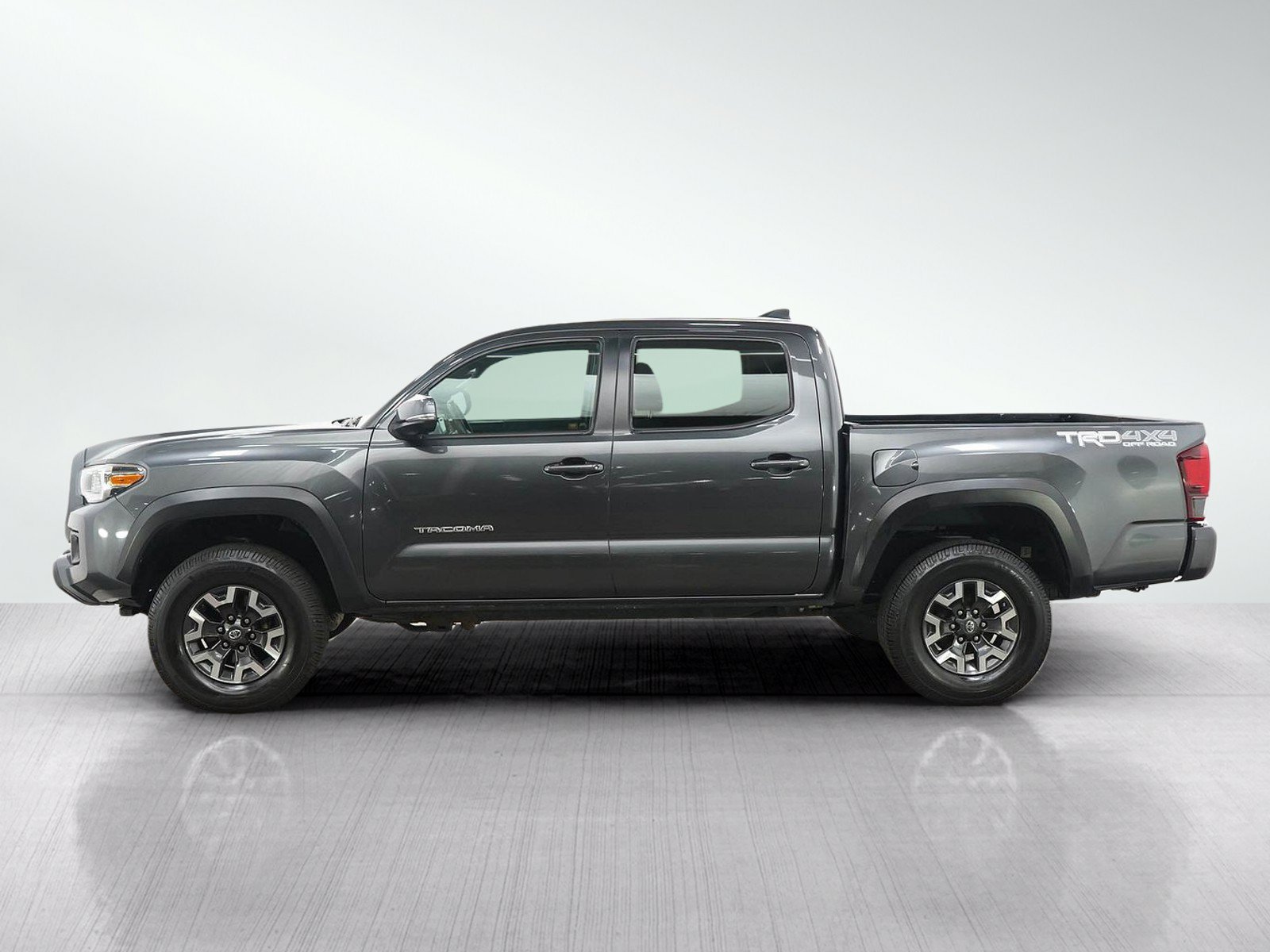 toyota tacoma 2019 3TMCZ5AN5KM201760 image toyota tacoma 2019 3TMCZ5AN5KM201760 image