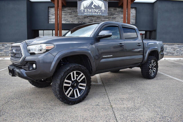 toyota tacoma 2019 3TMCZ5AN2KM216944 image toyota tacoma 2019 3TMCZ5AN2KM216944 image