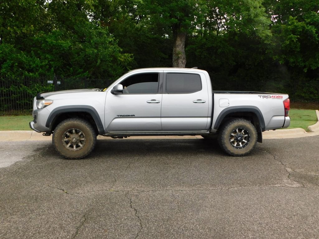 toyota tacoma 2019 3TMCZ5ANXKM193834 image toyota tacoma 2019 3TMCZ5ANXKM193834 image