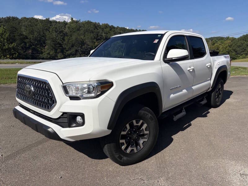toyota tacoma 2019 3TMCZ5AN4KM257169 image toyota tacoma 2019 3TMCZ5AN4KM257169 image
