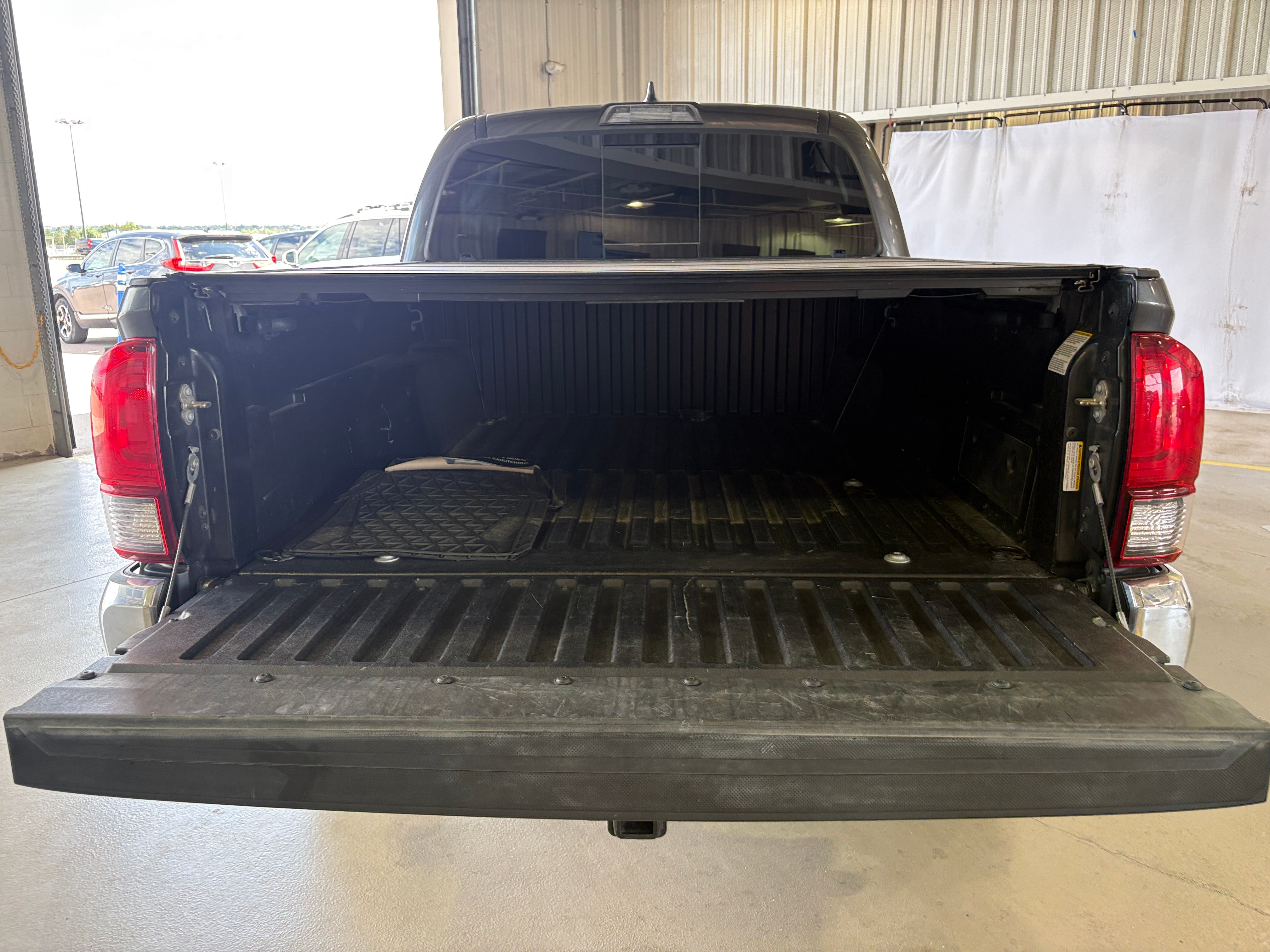 toyota tacoma 2019 3TMCZ5AN7KM247607 image toyota tacoma 2019 3TMCZ5AN7KM247607 image