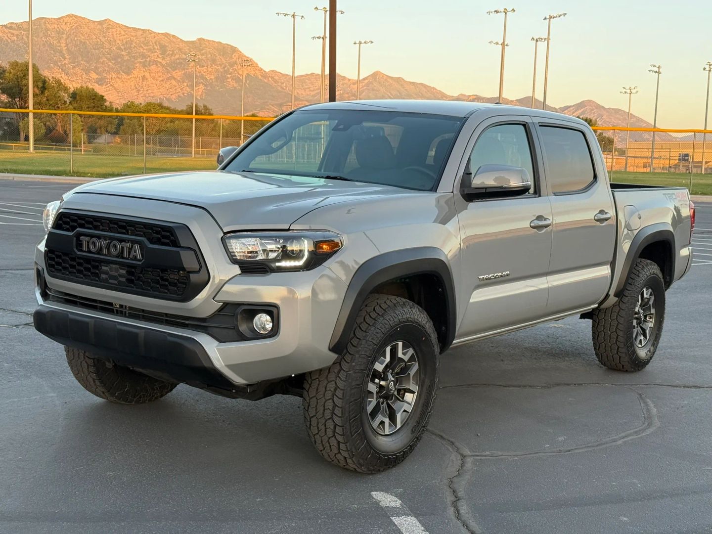 toyota tacoma 2019 3TMCZ5AN5KM250778 image toyota tacoma 2019 3TMCZ5AN5KM250778 image