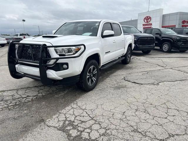 toyota tacoma 2019 3TMCZ5AN2KM235574 image toyota tacoma 2019 3TMCZ5AN2KM235574 image