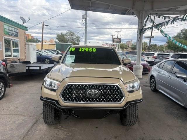 toyota tacoma 2019 3TMCZ5AN5KM232815 image toyota tacoma 2019 3TMCZ5AN5KM232815 image