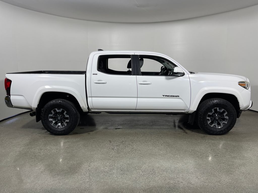 toyota tacoma 2018 3TMAZ5CN4JM059162 image toyota tacoma 2018 3TMAZ5CN4JM059162 image
