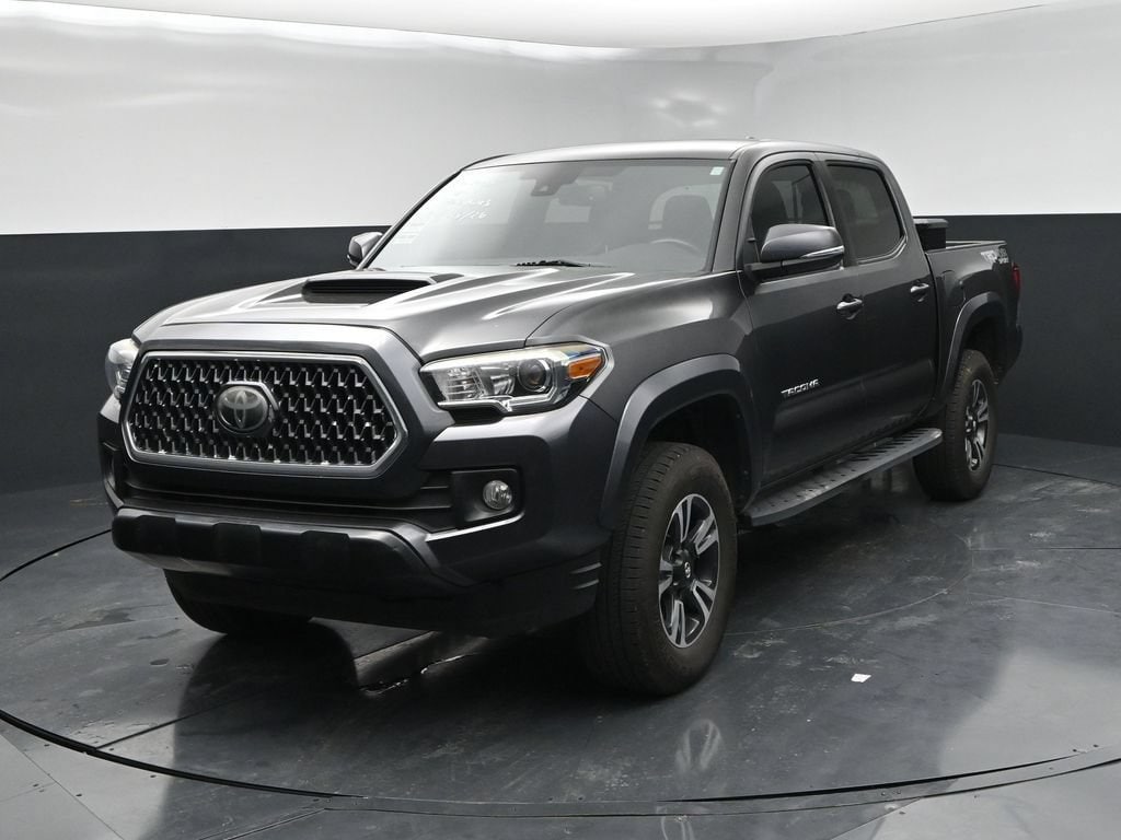 toyota tacoma 2018 3TMCZ5AN4JM180690 image toyota tacoma 2018 3TMCZ5AN4JM180690 image