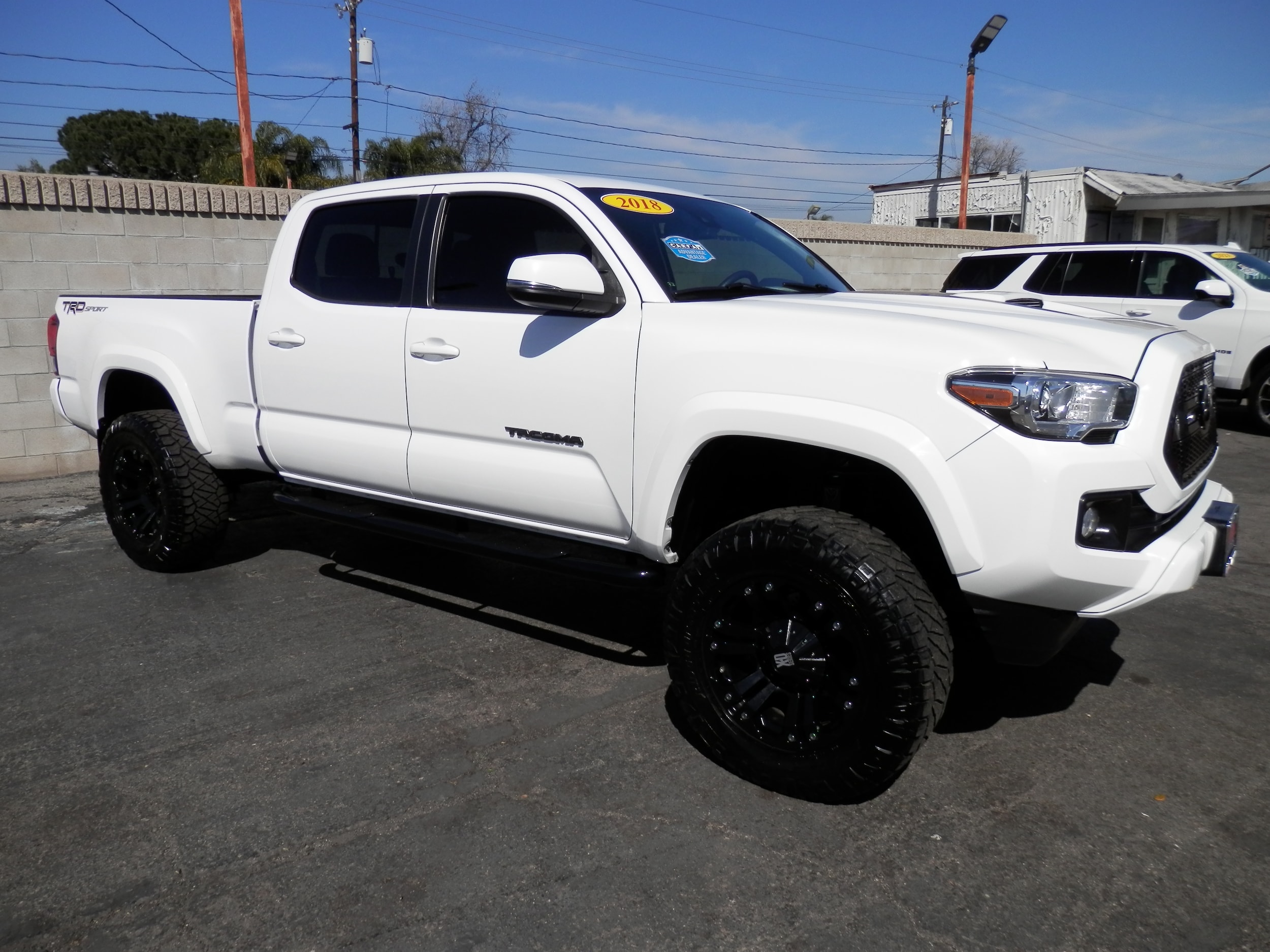 toyota tacoma 2018 3TMBZ5DN5JM012564 image toyota tacoma 2018 3TMBZ5DN5JM012564 image