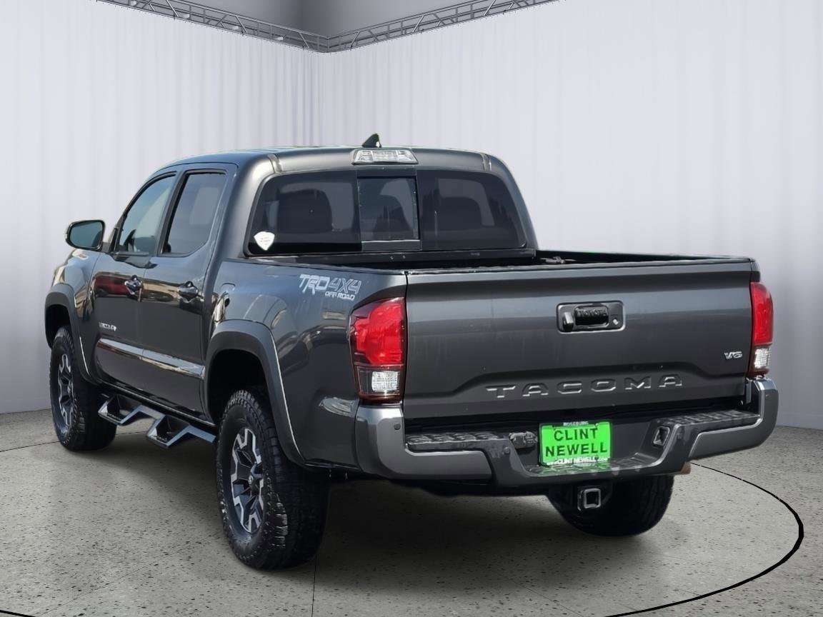 toyota tacoma 2018 3TMCZ5AN9JM150312 image toyota tacoma 2018 3TMCZ5AN9JM150312 image