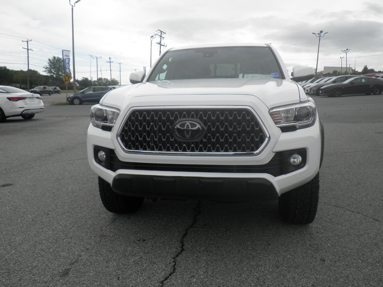 toyota tacoma 2018 5TFSZ5AN6JX132582 image toyota tacoma 2018 5TFSZ5AN6JX132582 image
