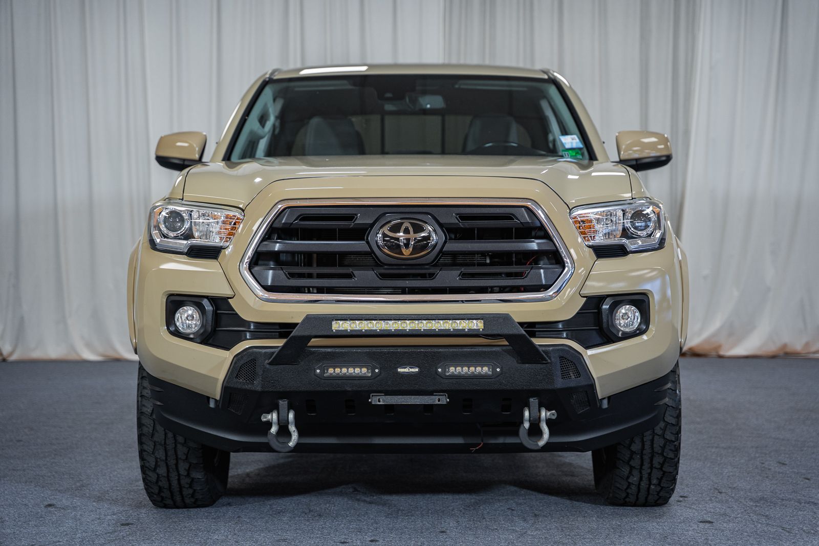 toyota tacoma 2018 3TMCZ5AN8JM164797 image toyota tacoma 2018 3TMCZ5AN8JM164797 image