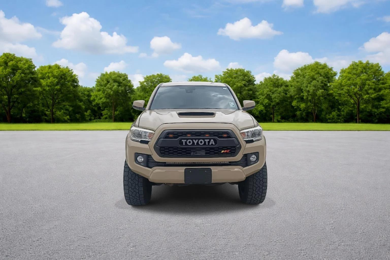 toyota tacoma 2018 3TMCZ5AN9JM184072 image toyota tacoma 2018 3TMCZ5AN9JM184072 image