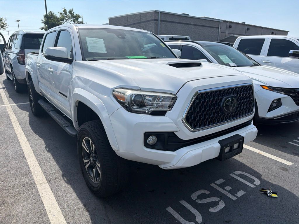 toyota tacoma 2018 3TMCZ5AN1JM168822 image toyota tacoma 2018 3TMCZ5AN1JM168822 image