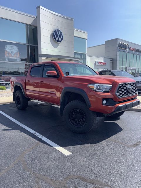 toyota tacoma 2018 3TMCZ5AN8JM151984 image toyota tacoma 2018 3TMCZ5AN8JM151984 image