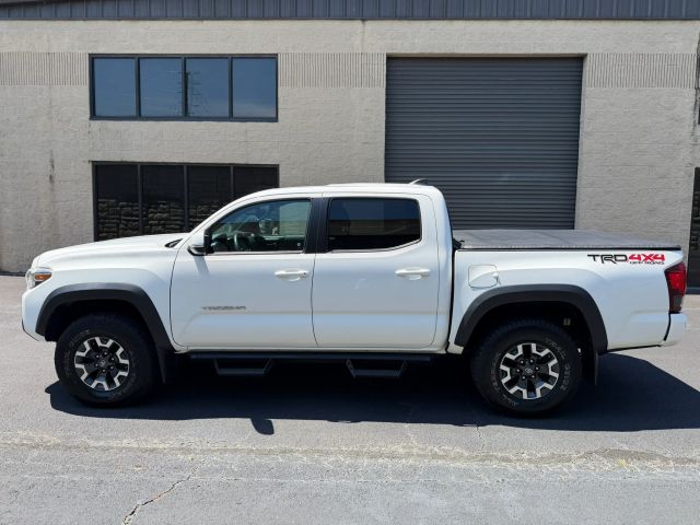 toyota tacoma 2018 3TMCZ5AN2JM153391 image toyota tacoma 2018 3TMCZ5AN2JM153391 image