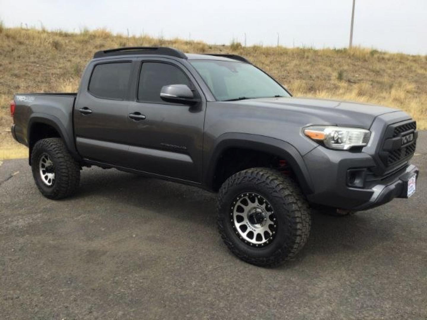 toyota tacoma 2018 3TMCZ5AN5JM150940 image toyota tacoma 2018 3TMCZ5AN5JM150940 image