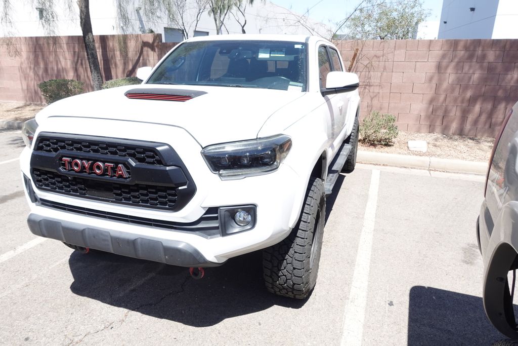 toyota tacoma 2018 3TMCZ5ANXJM164140 image toyota tacoma 2018 3TMCZ5ANXJM164140 image