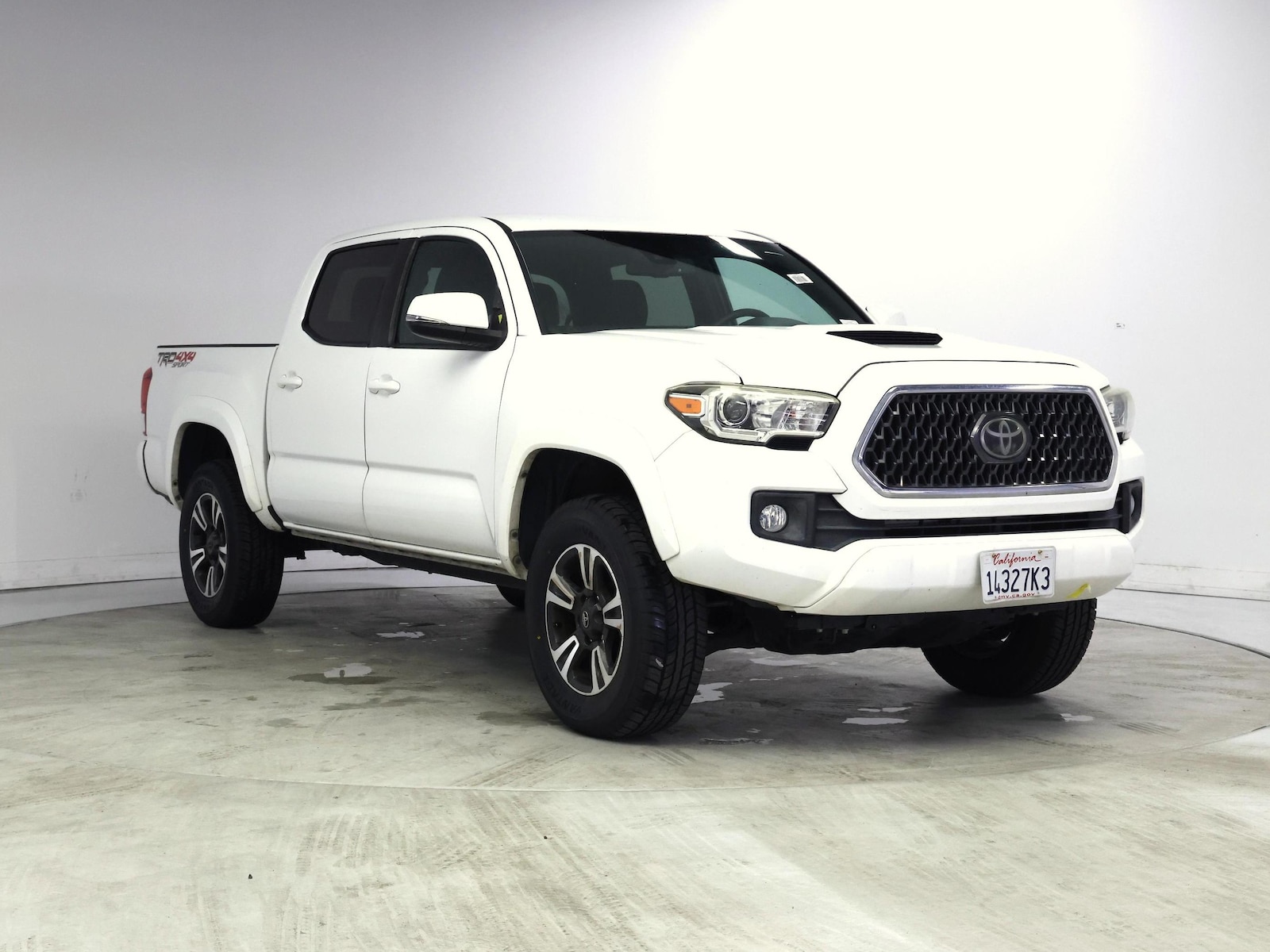 toyota tacoma 2018 3TMCZ5AN9JM163397 image toyota tacoma 2018 3TMCZ5AN9JM163397 image