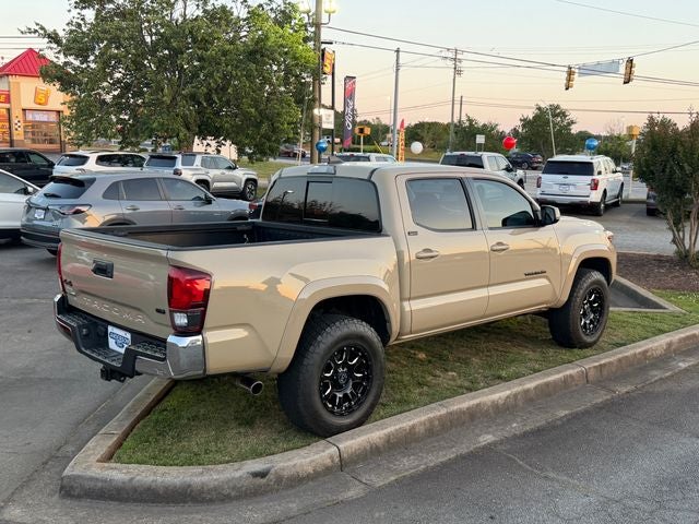 toyota tacoma 2018 3TMCZ5AN2JM175309 image toyota tacoma 2018 3TMCZ5AN2JM175309 image