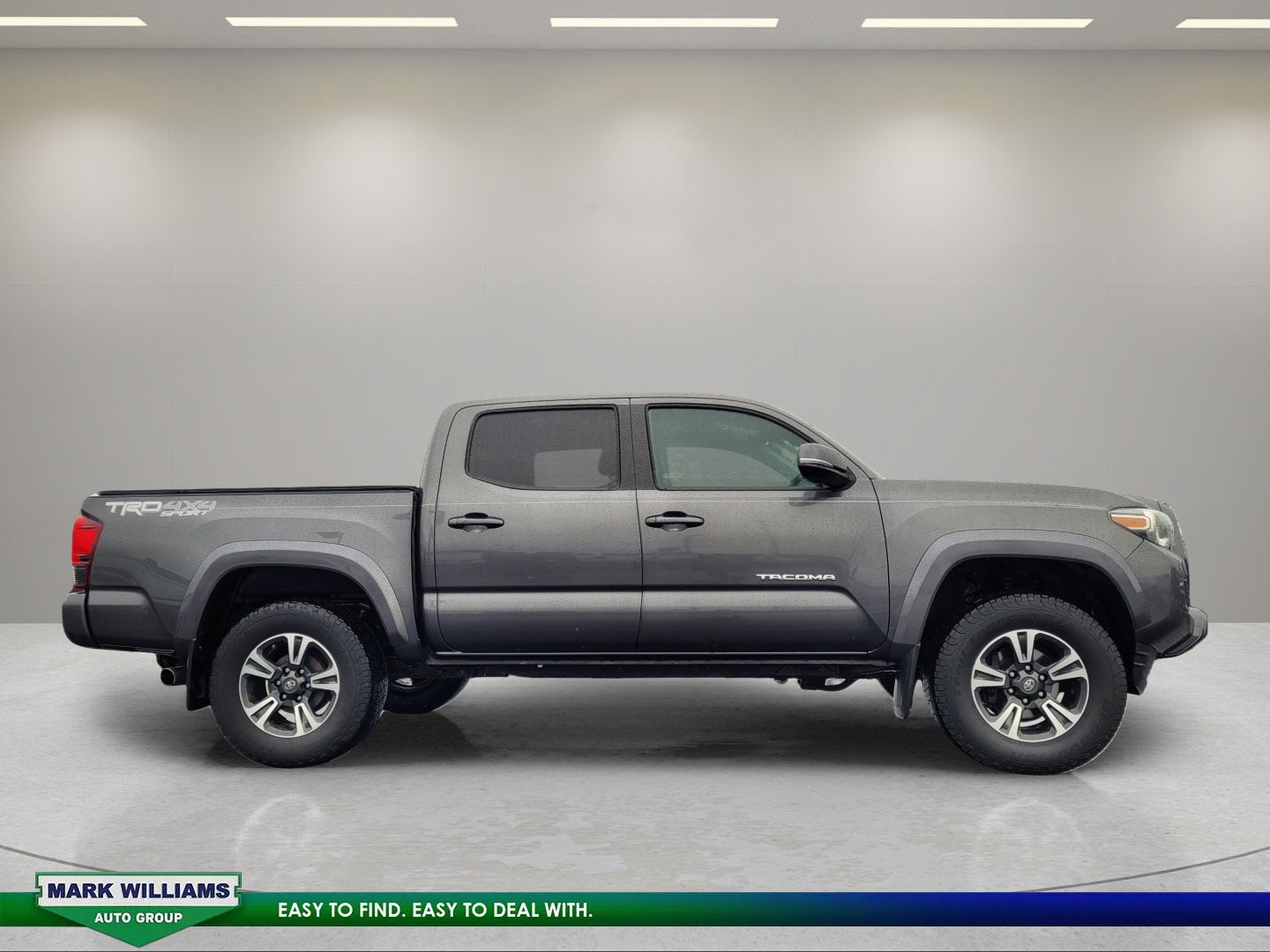 toyota tacoma 2018 3TMCZ5ANXJM176501 image toyota tacoma 2018 3TMCZ5ANXJM176501 image