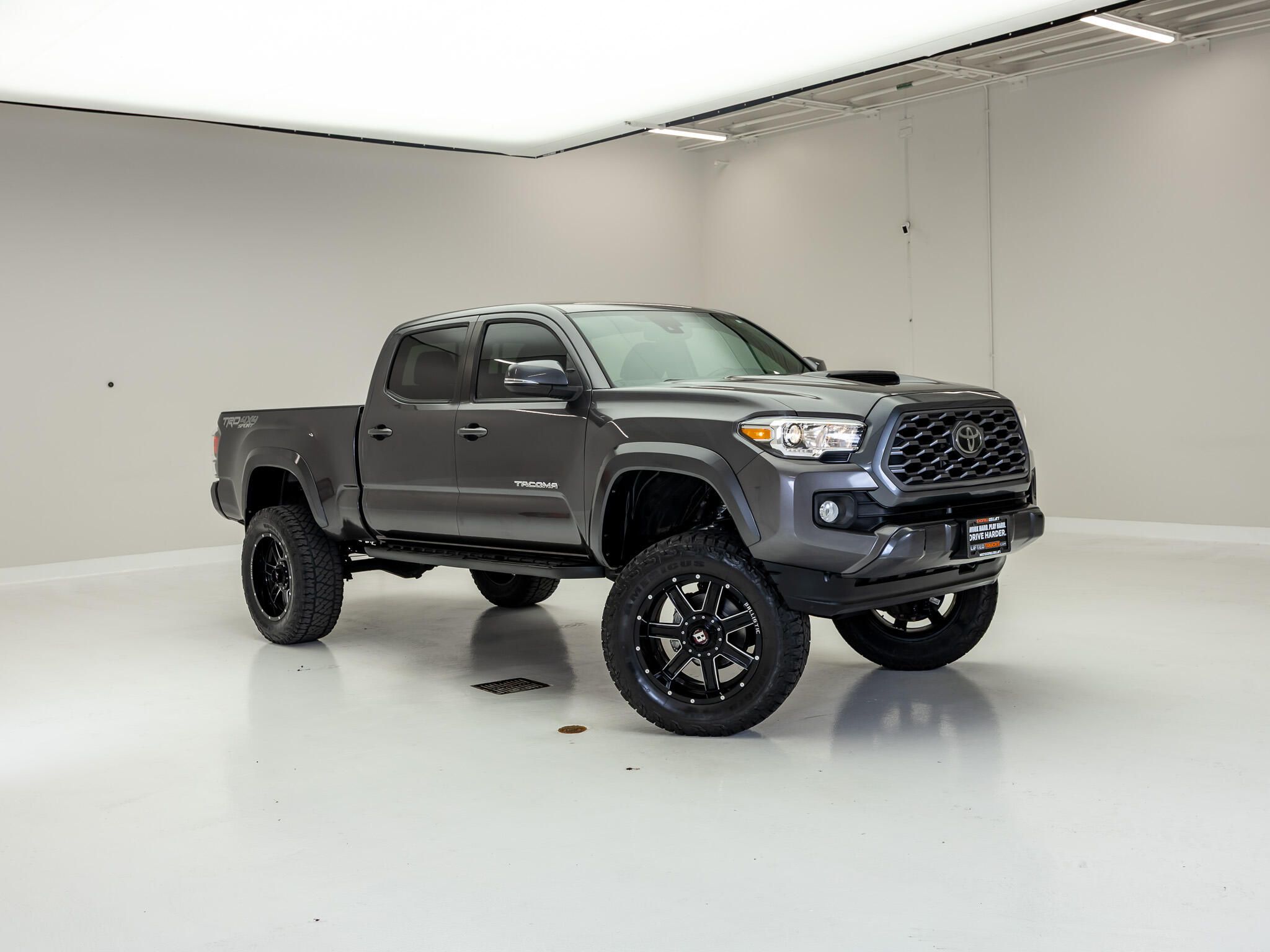 toyota tacoma 2021 5TFDZ5BN3MX061806 image toyota tacoma 2021 5TFDZ5BN3MX061806 image