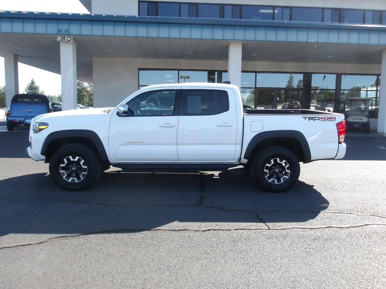 toyota tacoma 2021 3TMCZ5AN2MM374218 image toyota tacoma 2021 3TMCZ5AN2MM374218 image